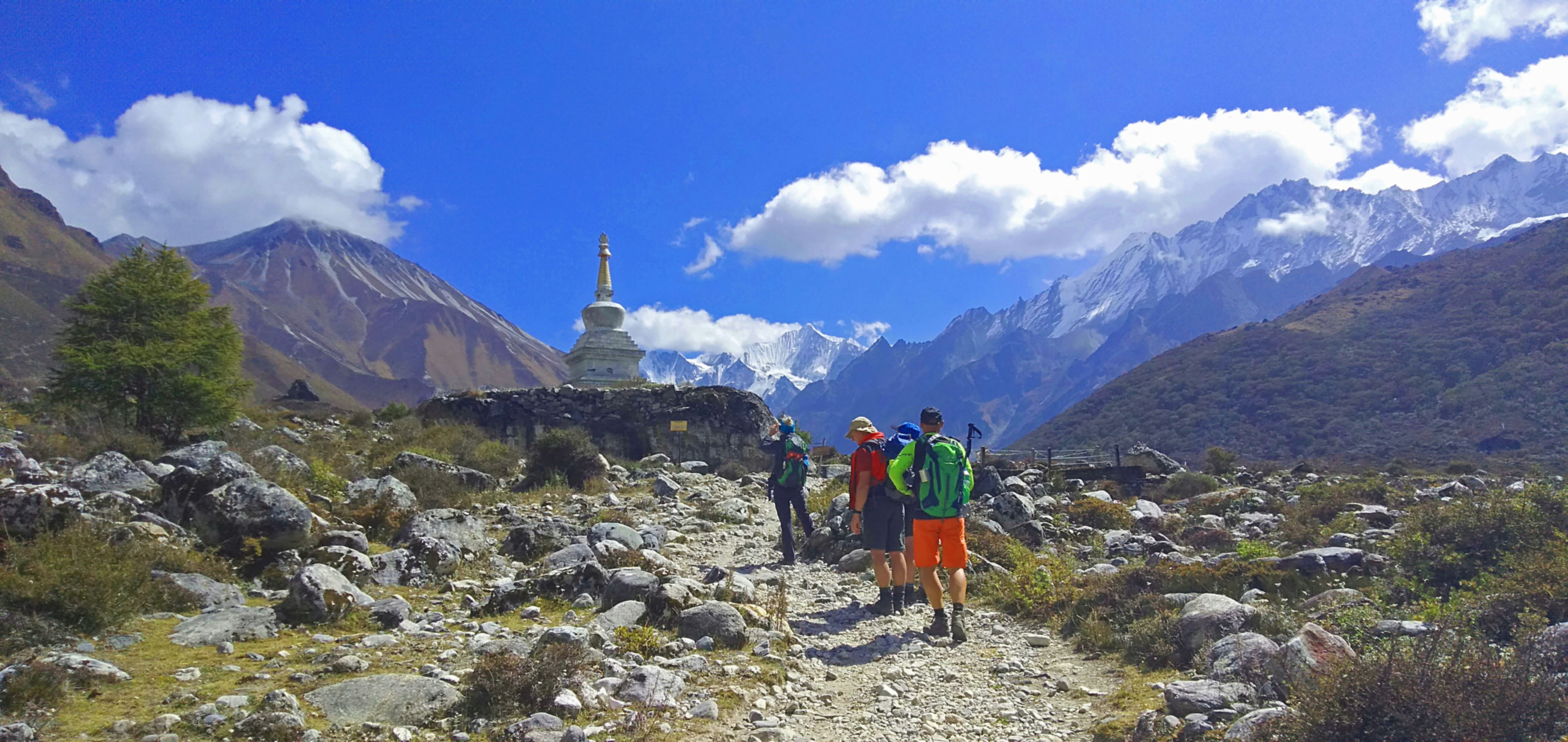Langtang via Gosaikunda Trek - Enlighten Trip Nepal